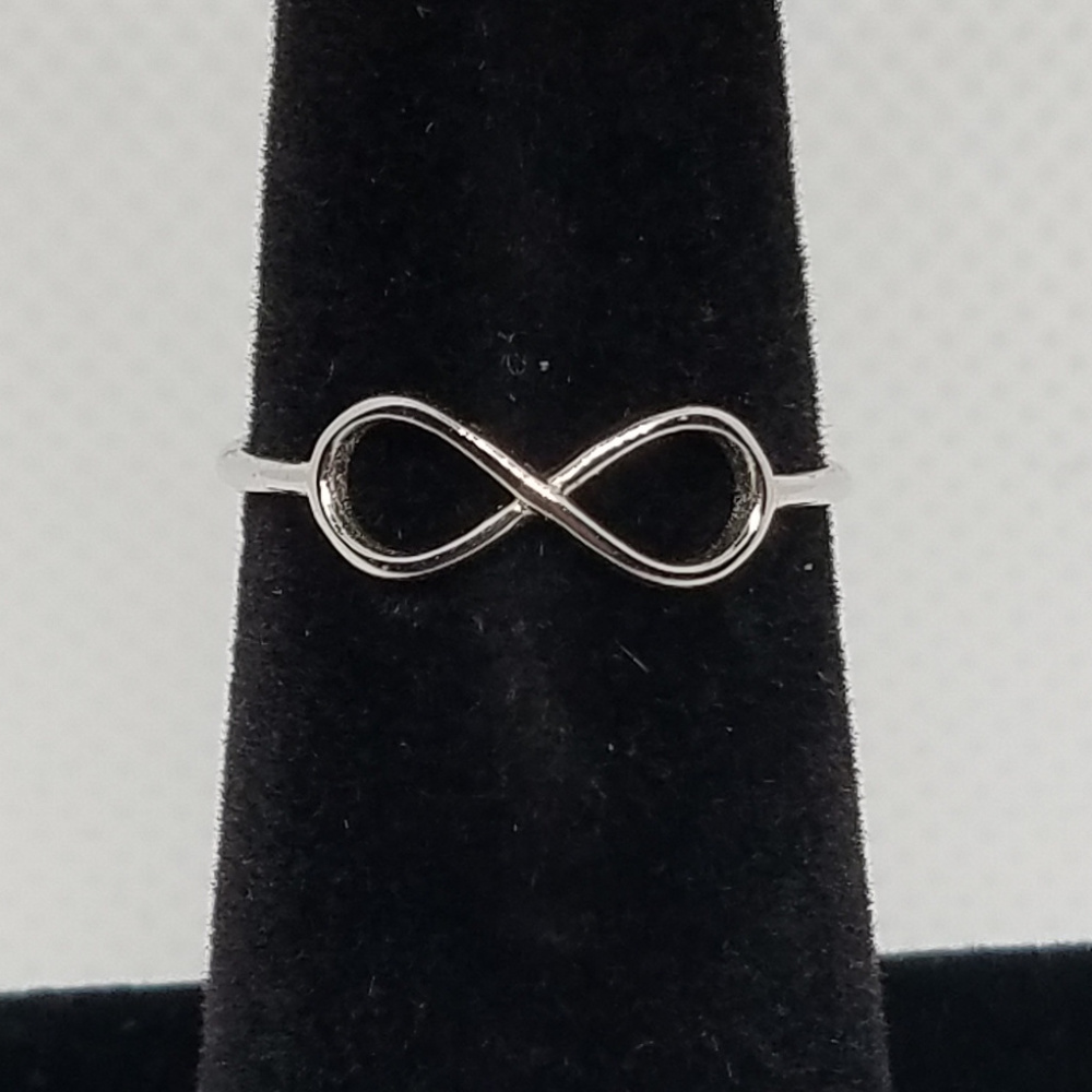 Sterling Silver Infinity Symbol Ring SZ6